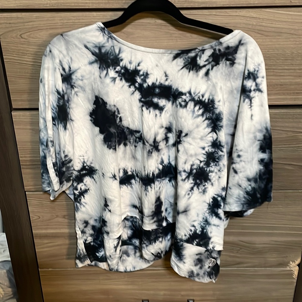 Cute workout top
